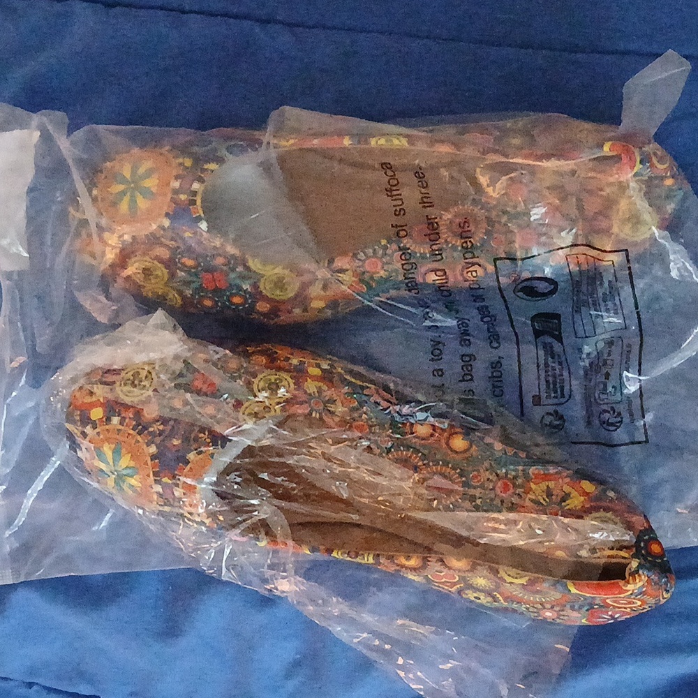 New in original plastic Love brand women's print flat shoes